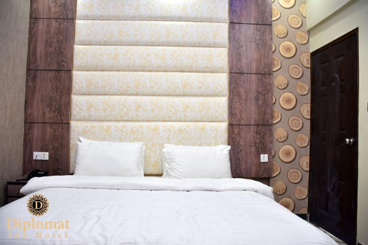 Diplomat Inn Hotel Karachi Exterior photo